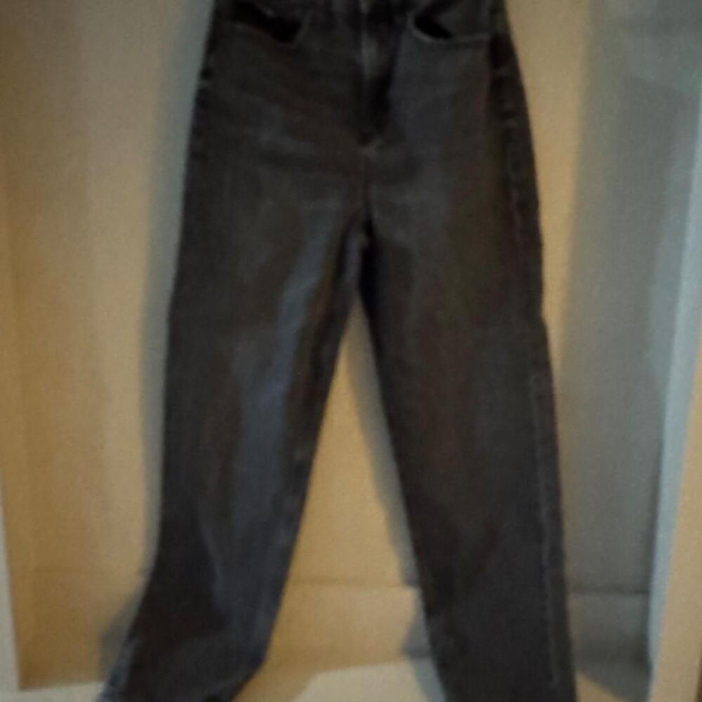 American- Eagle Women's Black and Grey Jeans